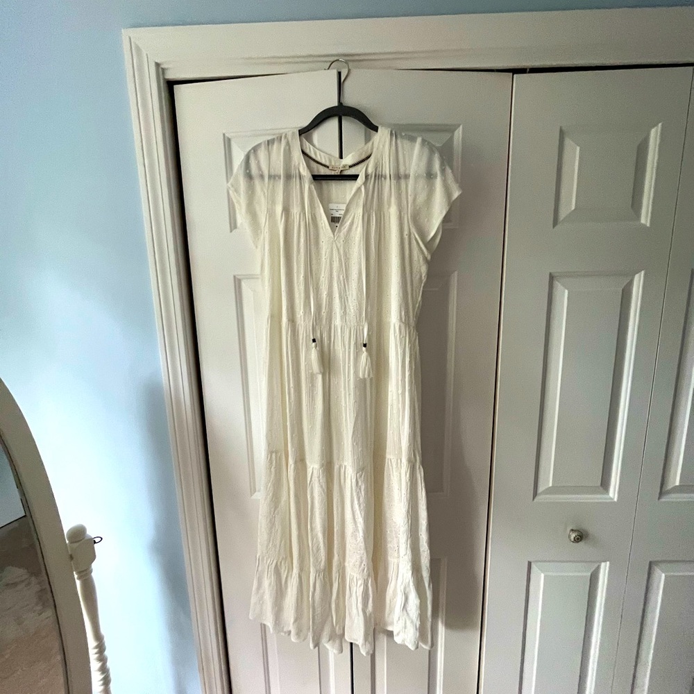 Kat & Sam midi Dress NWT. Size M. Smoke free/Pet free home.